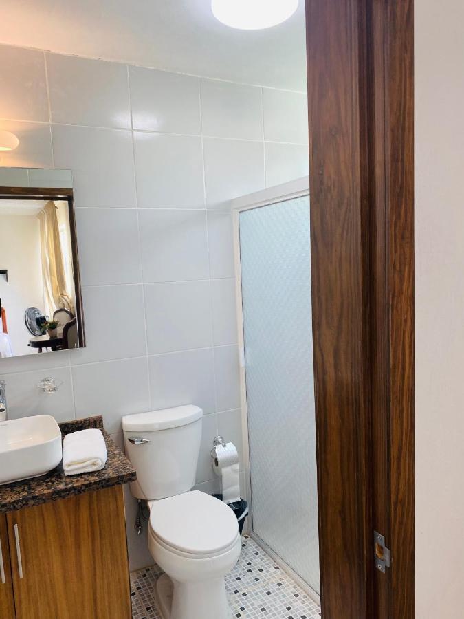 Hostal Guadalajara Cosmopolitan Providencia Luaran gambar