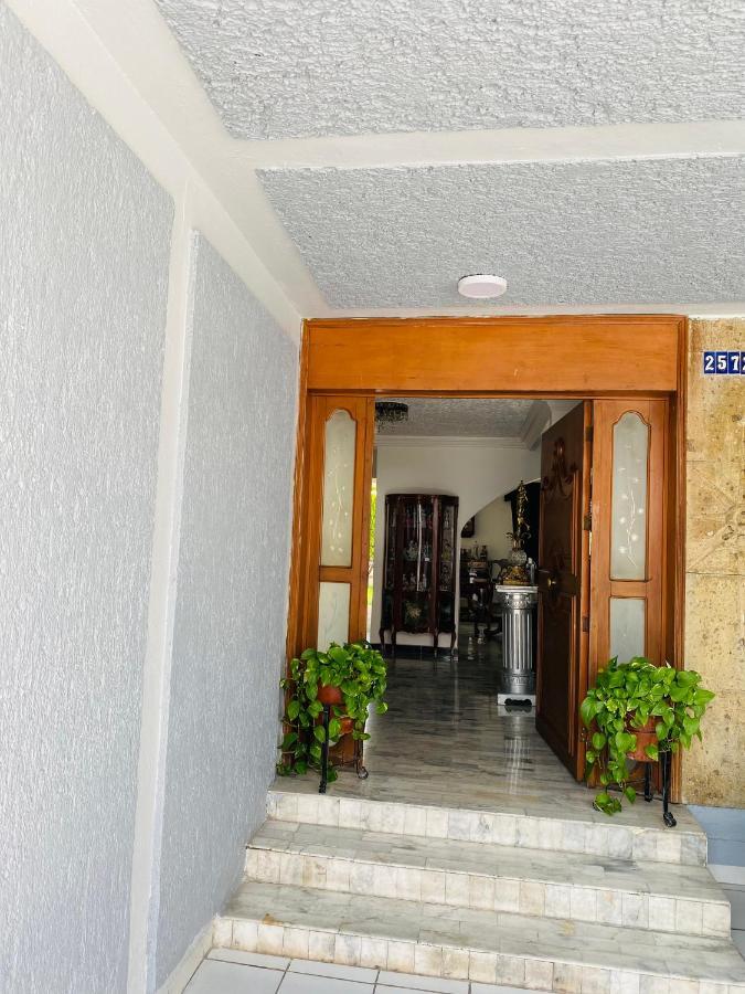 Hostal Guadalajara Cosmopolitan Providencia Luaran gambar