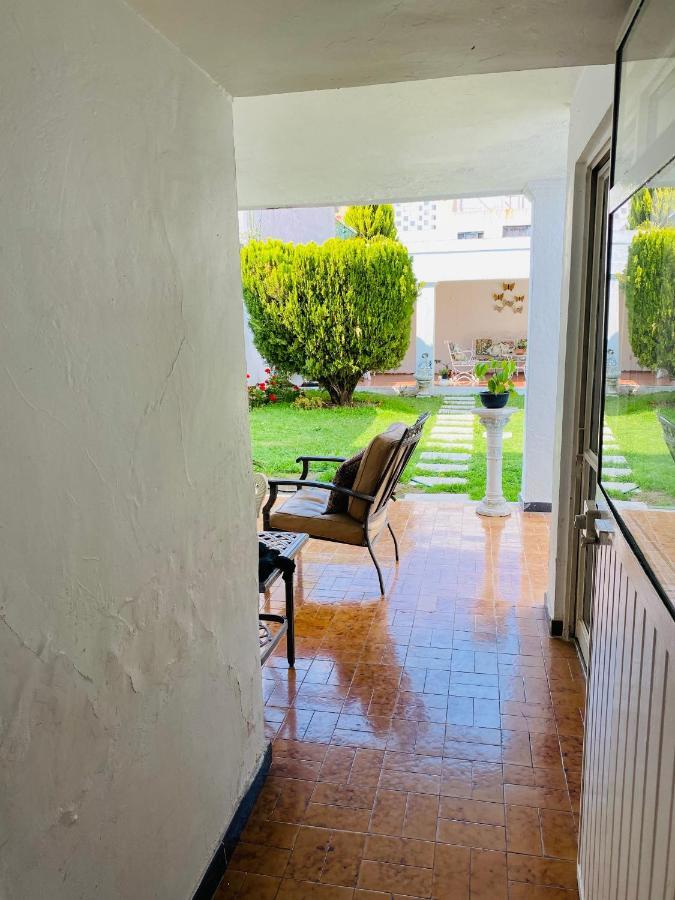 Hostal Guadalajara Cosmopolitan Providencia Luaran gambar