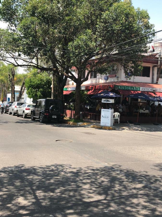 Hostal Guadalajara Cosmopolitan Providencia Luaran gambar