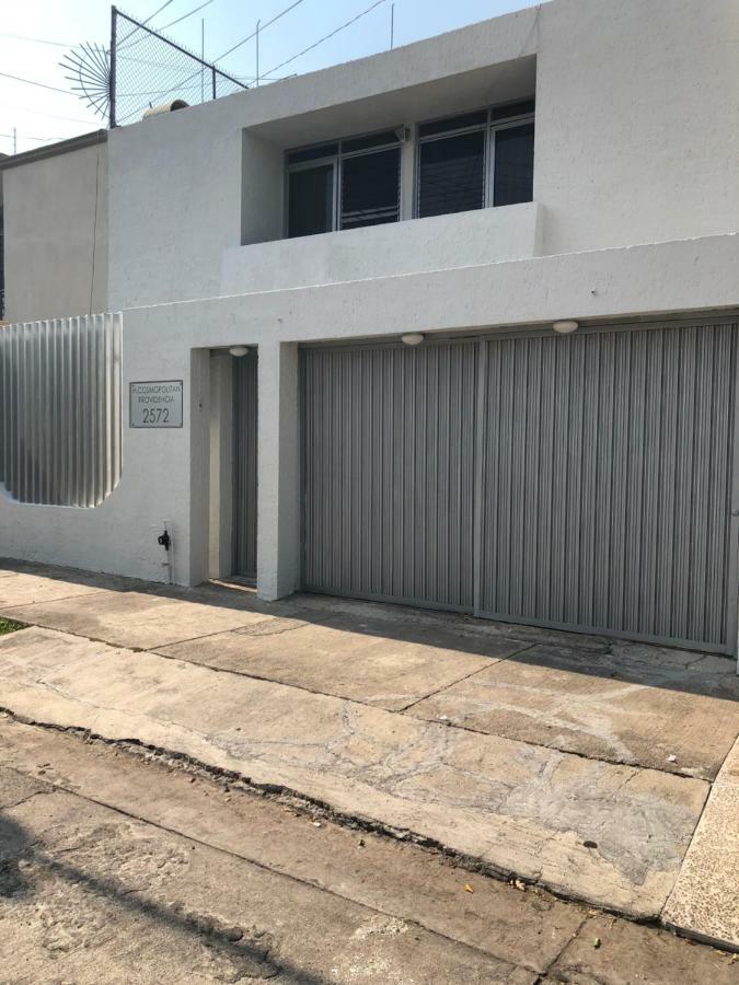 Hostal Guadalajara Cosmopolitan Providencia Luaran gambar