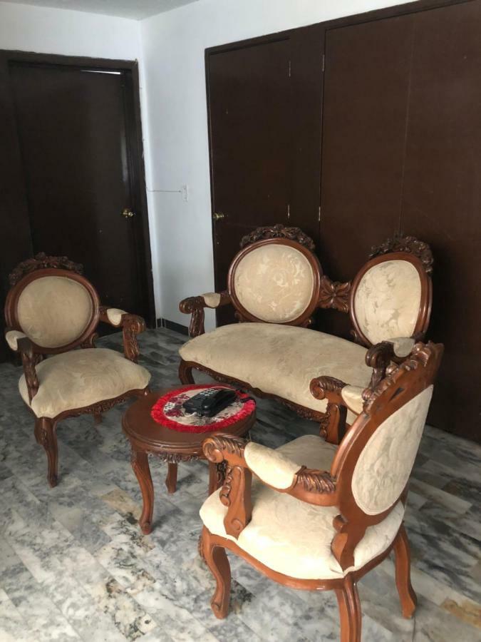 Hostal Guadalajara Cosmopolitan Providencia Luaran gambar